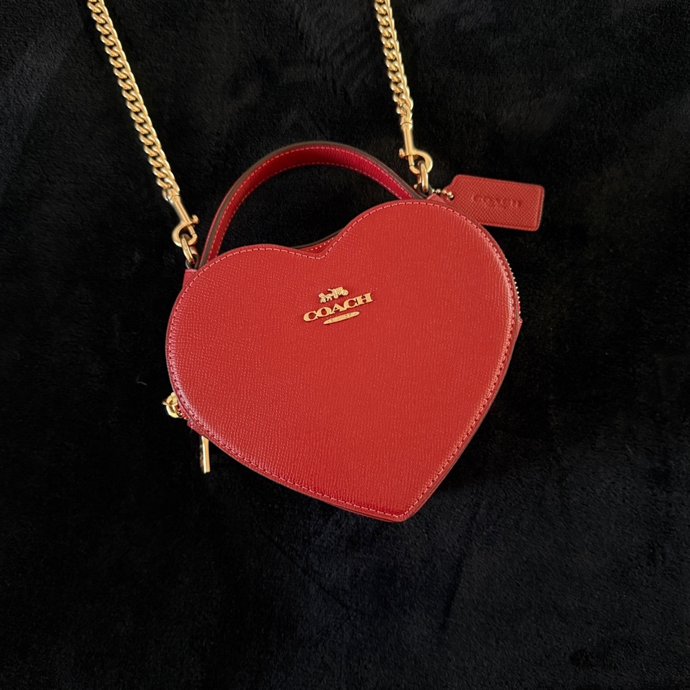 Coach 2022 Modern Double Zip Heart Top Handle Crossbody Bag